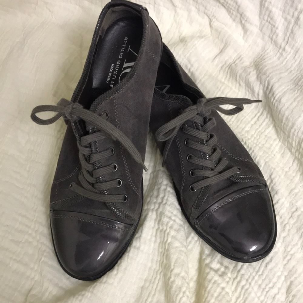 AGL grey suede shoes with patent leather toe. Size 38 1/2. Great condition